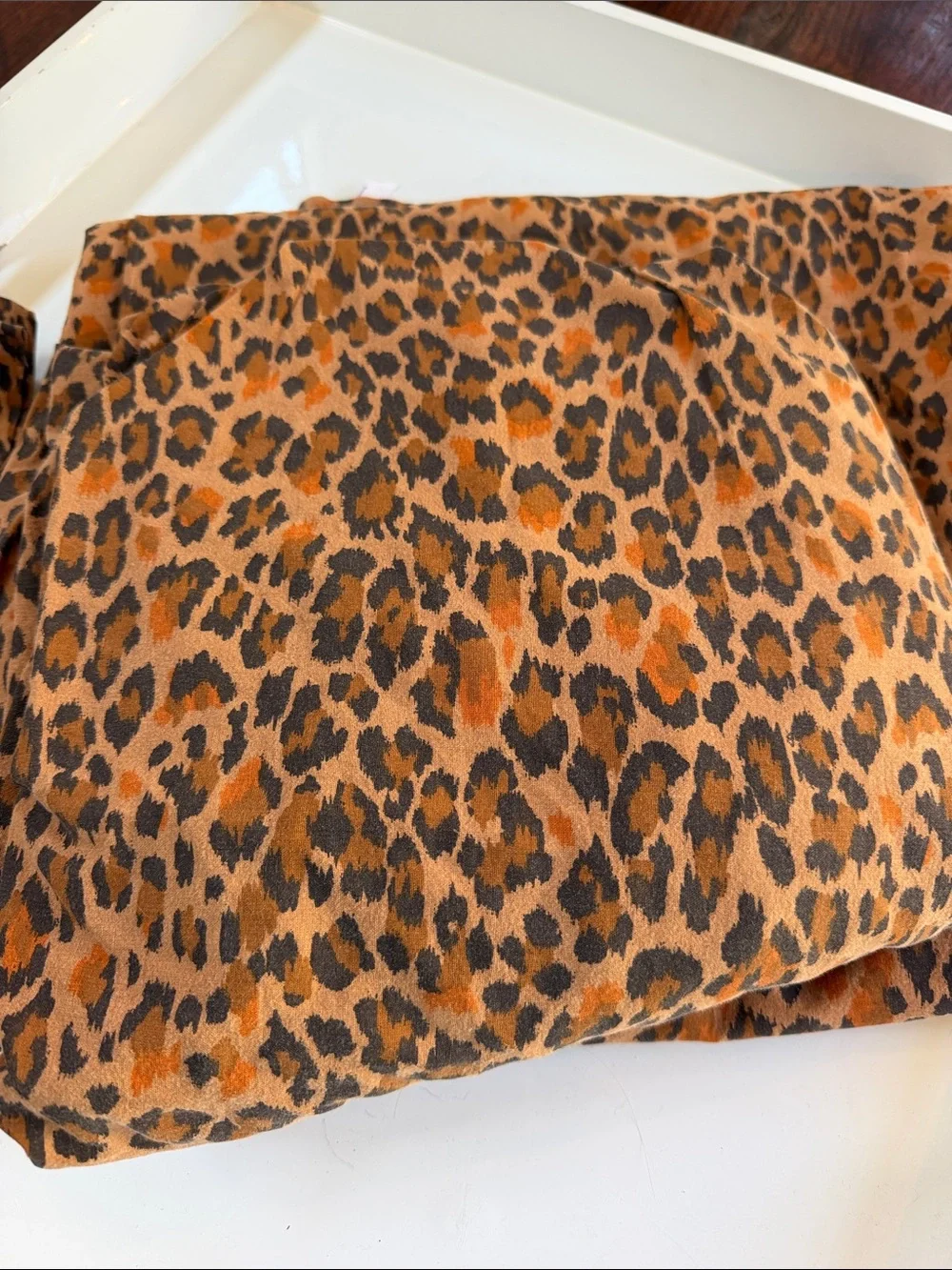 Urban Outfitters TWIN XL Leopard Print sheets in Brown & Orange Accents.